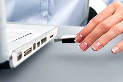 furto di dati aziendali con chiavetta usb furto di dati aziendali con chiavetta usb
