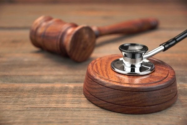 sanzioni privacy medico violazione normativa